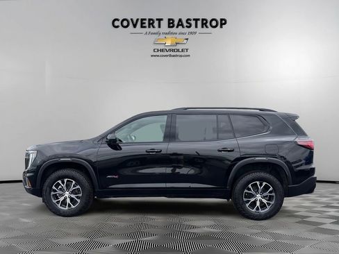 Used 2025 GMC Acadia AT4 w/ LPO, Floor Liner Package AWD/4WD image 4