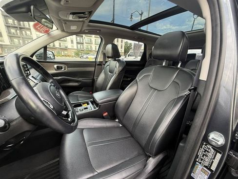 Used 2021 Kia Sorento EX w/ Panoramic Sunroof Package AWD/4WD image 24
