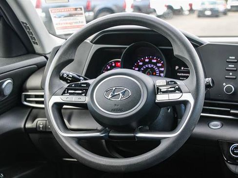 Used 2021 Hyundai Elantra SEL w/ Cargo Package image 14