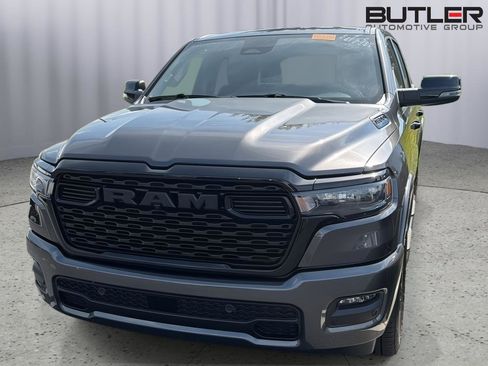 Used 2025 RAM 1500 Big Horn w/ Night Edition RWD image 3