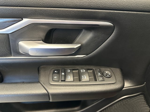 Used 2023 RAM 1500 Big Horn AWD/4WD image 27