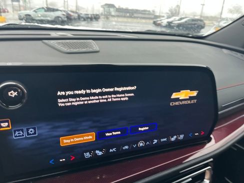 New 2026 Chevrolet Traverse RS w/ LPO, Floor Liner Package image 14