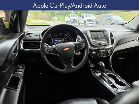 Used 2019 Chevrolet Equinox LT FWD image 11
