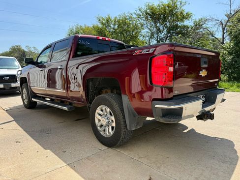 Used 2017 Chevrolet Silverado 2500 LTZ w/ LTZ Plus Package AWD/4WD image 5
