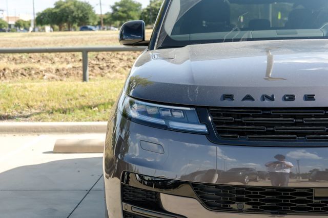 New 2026 Land Rover Range Rover Sport Dynamic SE AWD/4WD image 59