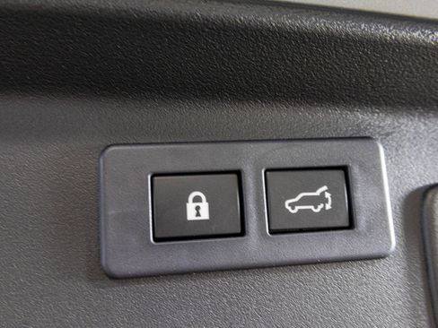 Used 2026 Subaru Outback Touring XT AWD/4WD image 46