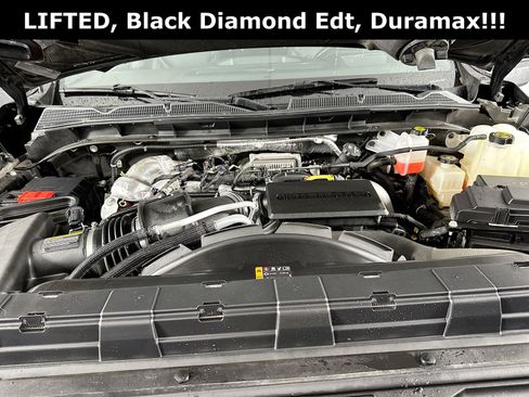 Used 2023 GMC Sierra 3500 Denali w/ Denali Black Diamond Edition image 33