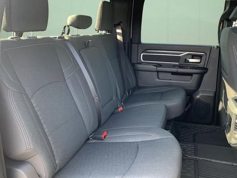 New 2026 RAM 2500 Big Horn AWD/4WD image 44