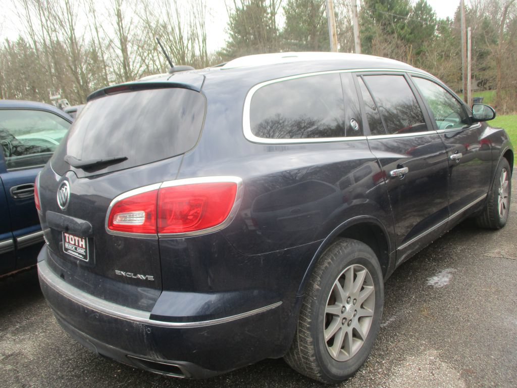 Used 2017 Buick Enclave Leather FWD image 5
