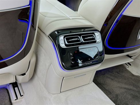 New 2026 Mercedes-Benz Maybach S 580 4MATIC image 29