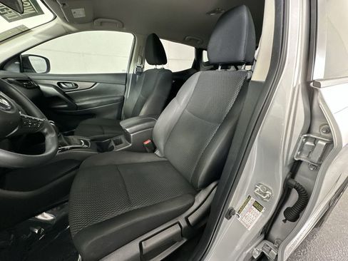 Certified 2021 Nissan Rogue Sport S image 15