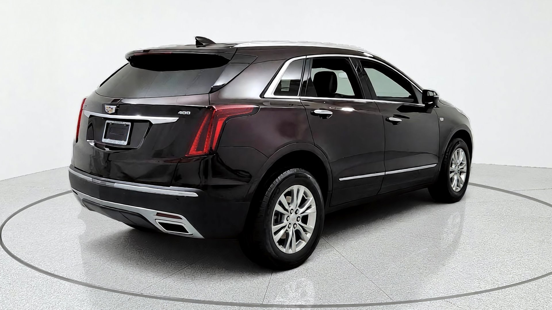 Used 2020 Cadillac XT5 Premium Luxury w/ LPO, Floor Liner Package FWD image 5