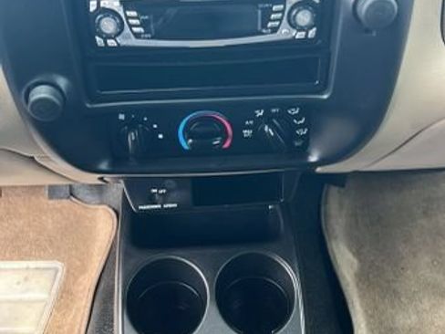 Used 2004 Ford Ranger XL RWD image 15