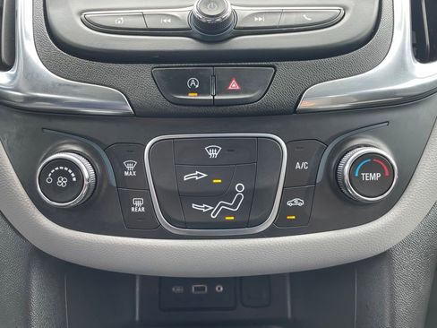 Used 2024 Chevrolet Equinox LS w/ LS Convenience Package AWD/4WD image 21