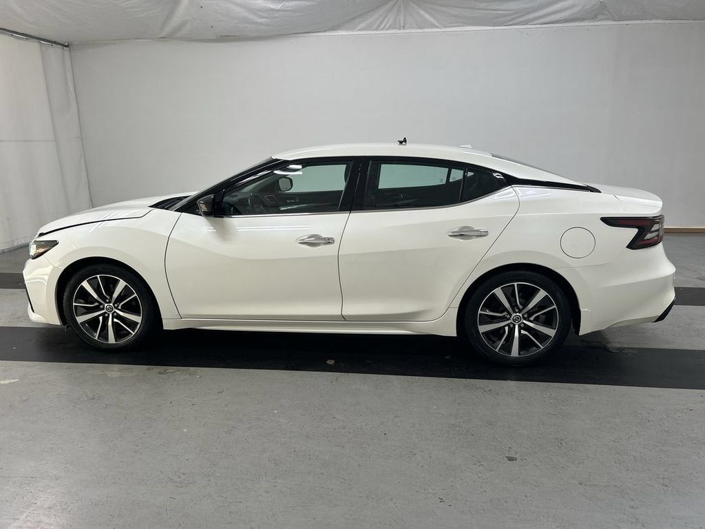 Used 2019 Nissan Maxima 3.5 S w/ Floor Mat Group FWD image 6