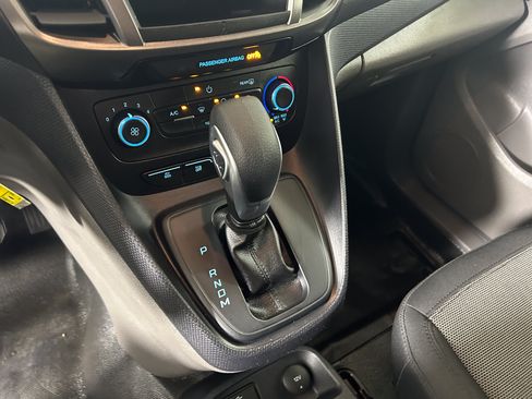 Used 2020 Ford Transit Connect XL FWD image 18