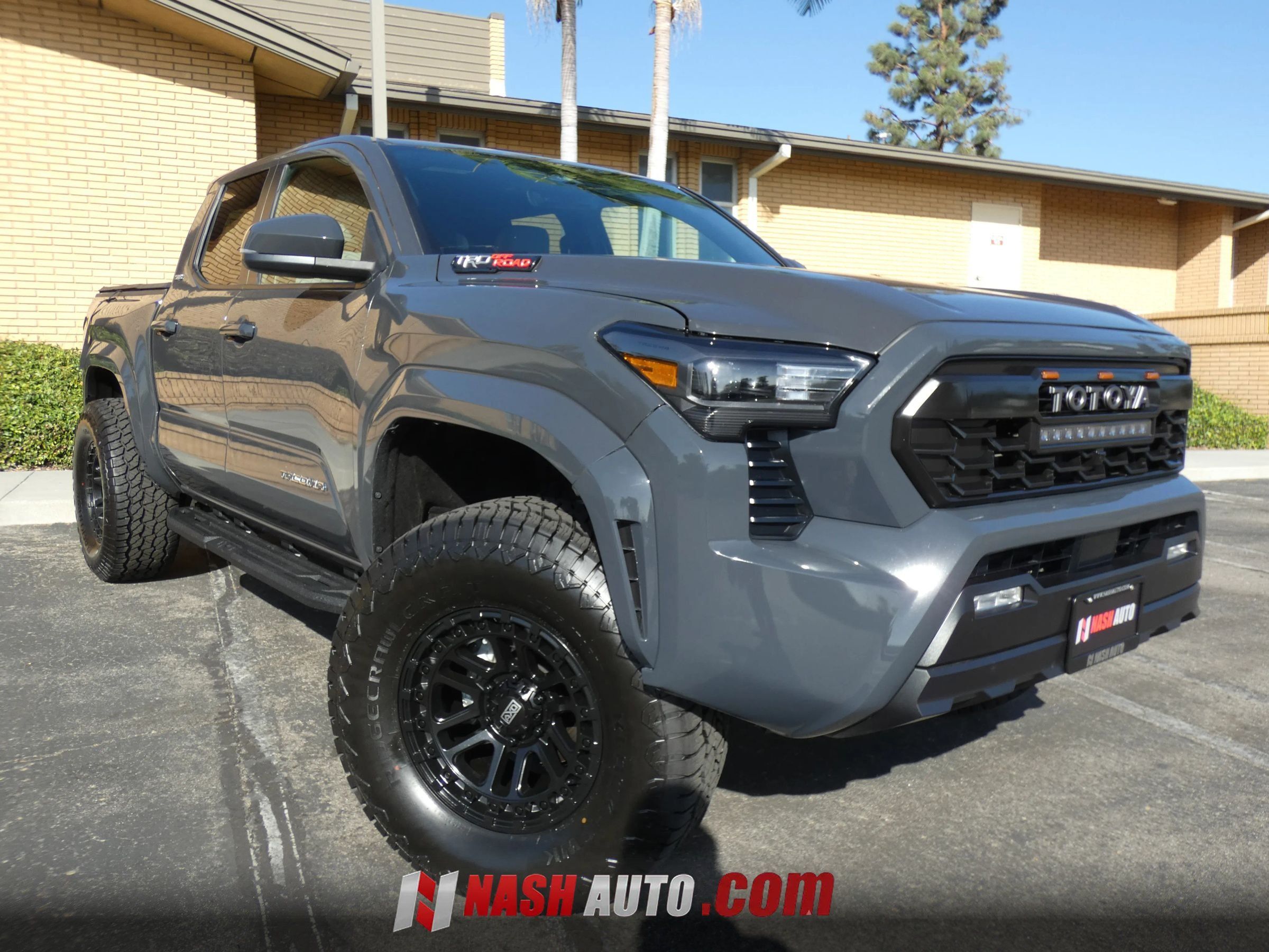 Used 2026 Toyota Tacoma SR5 RWD image 5