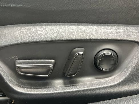 Used 2018 Toyota Camry XSE w/ Driver Assist Package FWD image 19