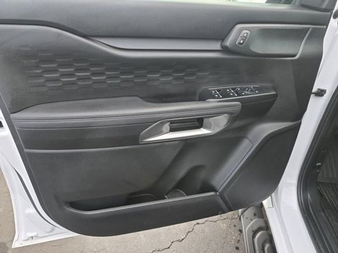 Used 2025 Ford Ranger XLT w/ Equipment Group 301A High image 16