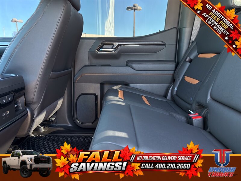 Used 2025 GMC Sierra 1500 AT4 w/ AT4 Premium Package AWD/4WD image 27