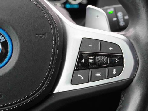 Certified 2023 BMW X5 xDrive45e w/ M Sport Package image 22