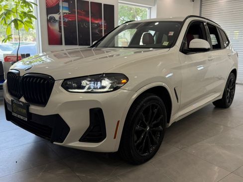 Used 2023 BMW X3 xDrive30i w/ M Sport Package AWD/4WD image 4