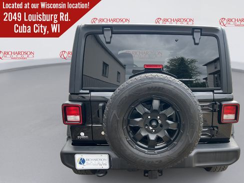 Used 2022 Jeep Wrangler Sport AWD/4WD image 4
