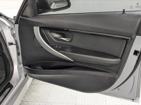 Used 2016 BMW 328i Sedan image 22