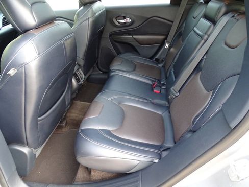 Used 2015 Jeep Cherokee 4WD Limited w/ Luxury Group w/ Luxury Group image 35