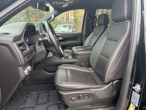 Used 2024 GMC Yukon SLT image 14