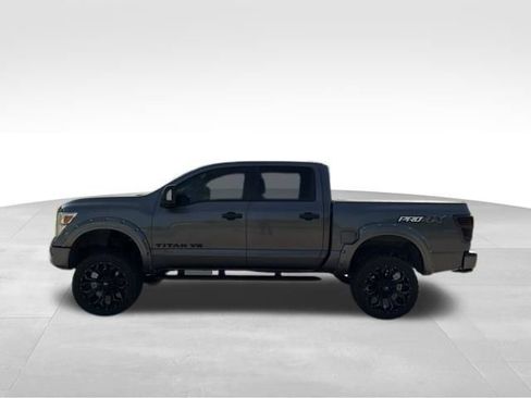Used 2019 Nissan Titan PRO-4X w/ Pro-4x Convenience Package AWD/4WD image 7