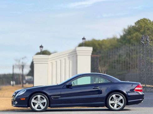 Used 2009 Mercedes-Benz SL 550 image 9