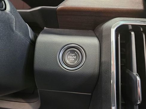 New 2026 GMC Acadia Denali Ultimate AWD/4WD image 37