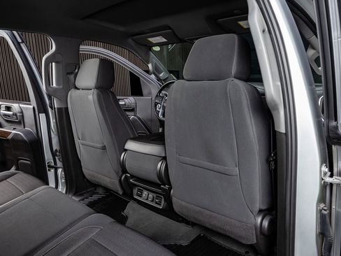 Used 2021 GMC Sierra 2500 SLE w/ SLE Value Package; image 32