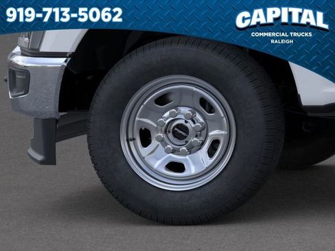 New 2026 Ford F350 XL w/ XL Chrome Package AWD/4WD image 19