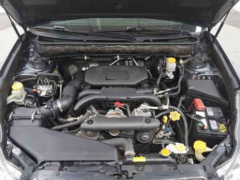 Used 2011 Subaru Legacy 2.5i Limited AWD/4WD image 29