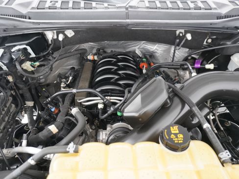 Used 2019 Ford F150 XL w/ Equipment Group 101A Mid AWD/4WD image 26