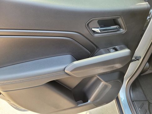 New 2026 Chevrolet Colorado LT RWD image 8