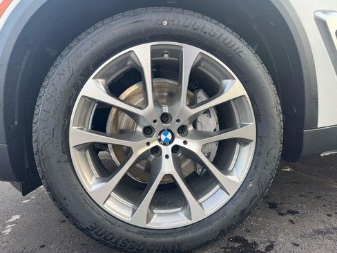New 2026 BMW X5 xDrive40i AWD/4WD image 10