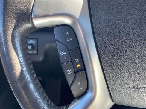 Used 2016 Chevrolet Traverse LTZ image 22