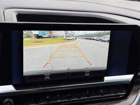 Used 2022 Chevrolet Silverado 1500 RST w/ Redline Edition image 5