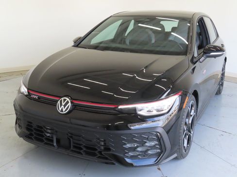 New 2026 Volkswagen GTI Autobahn image 9