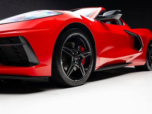 Used 2020 Chevrolet Corvette Stingray Premium Cpe w/ 3LT Preferred Equipment Group RWD image 71