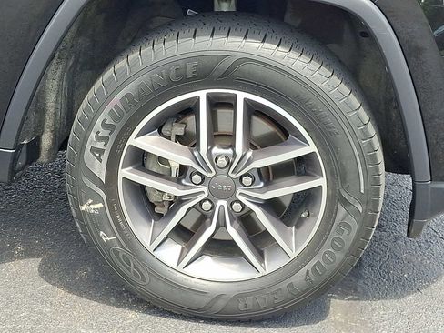 Used 2022 Jeep Grand Cherokee Limited AWD/4WD image 8