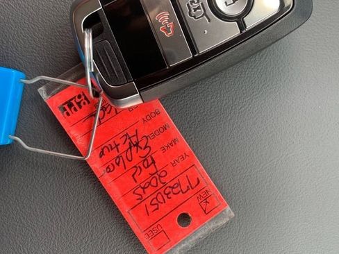 New 2025 Ford Explorer Active image 32