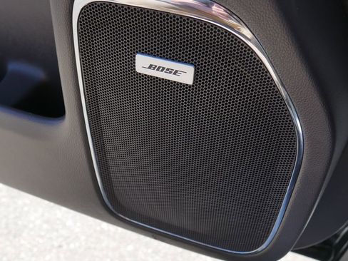 Used 2015 GMC Sierra 1500 SLT w/ SLT Crew Cab Value Package image 43