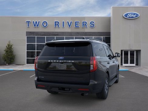 New 2026 Ford Expedition Active RWD image 8