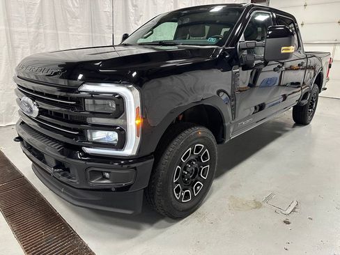 Used 2026 Ford F250 Platinum AWD/4WD image 3