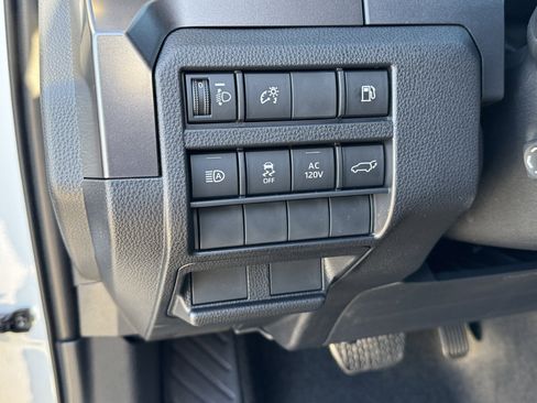 New 2025 Toyota 4Runner TRD Off-Road Premium image 17