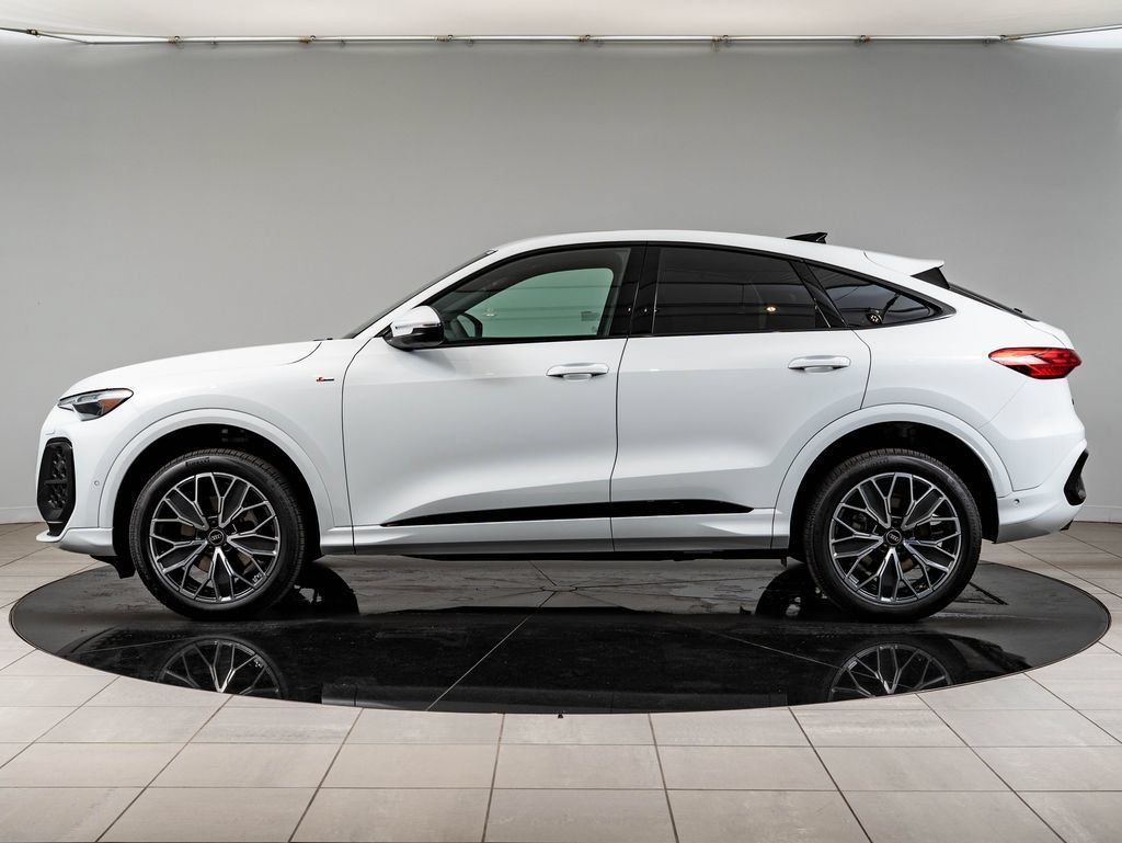 New 2026 Audi Q5 Premium Plus AWD/4WD image 5